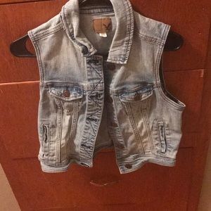 American Eagle jean vest